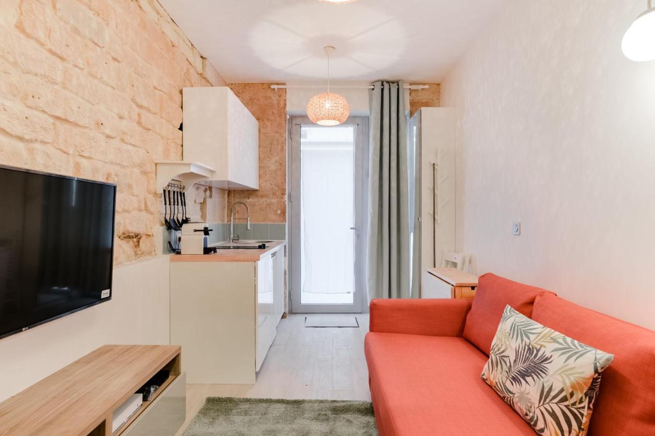 Studio Near Le Moulin Rouge And Montmartre Paris Exterior photo